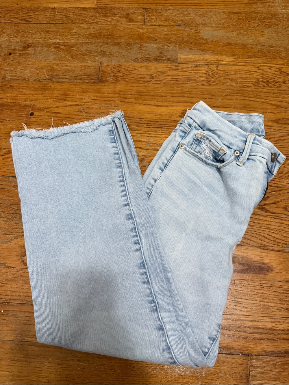 Good American Crop Boot Leg Jean -Light Wash Women’s Jeans